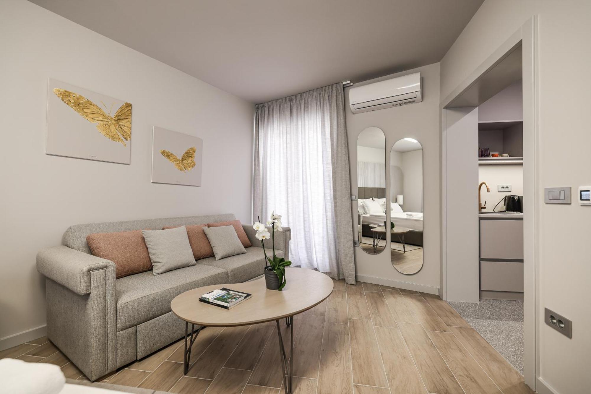 Arsenal Lofts Apartment Zadar