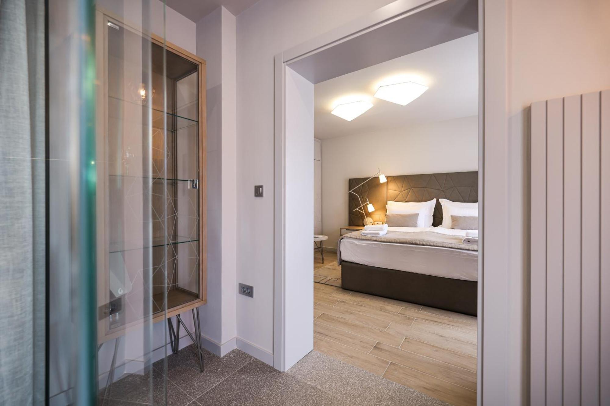 Arsenal Lofts Apartment